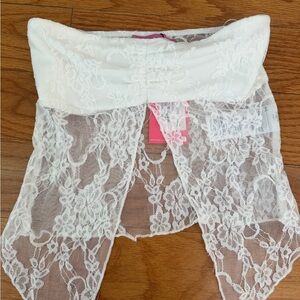 Edikted nwt lace going out top